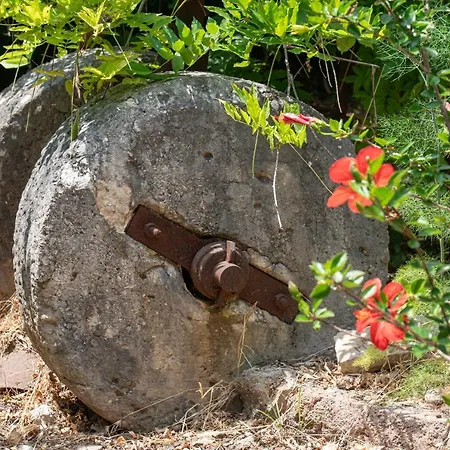 Vinovassilema Stone Nyaraló *
